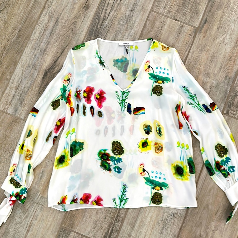 Classy, Elegant, Luxurious Vici Blouse